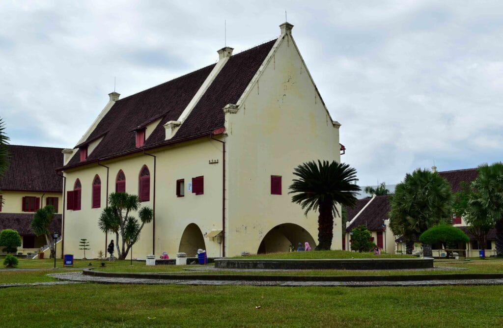 tour makassar 3 hari 2 malam